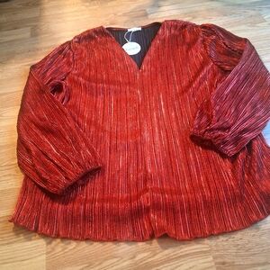 P. NWT Womens Plus Fancy Red Top. V Neck Vivid Red, Sparkle, Sz 2X, 3X